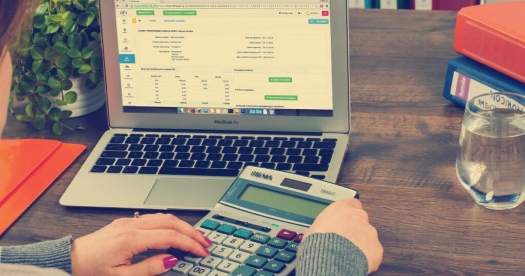 The salary expectations question, and four ways to answer it